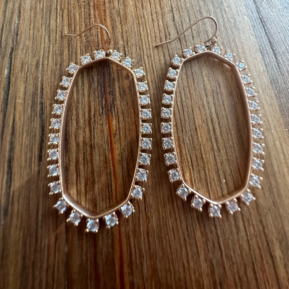 Kendra Scott Statement Earrings - image 1